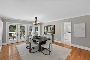 1040 Lindridge Dr NE, Atlanta, GA 30324 - Photo 16