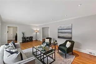 1040 Lindridge Dr NE, Atlanta, GA 30324 - Photo 10