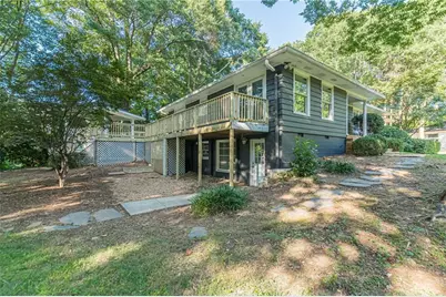 1040 Lindridge Drive NE, Atlanta, GA 30324 - Photo 62