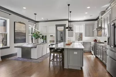 504 Broadview Place NE, Atlanta, GA 30324 - Photo 8