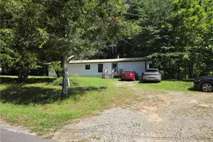 5170 Hurt Bridge Rd, Cumming, GA 30028 - Photo 14