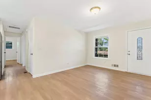 6371 Westbury Rd, Riverdale, GA 30274 - Photo 6