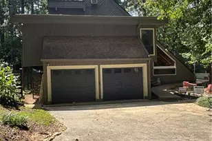 2980 Pond View Ct, Marietta, GA 30062 - Photo 2