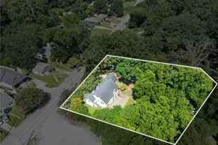 1885 Connally Dr, Atlanta, GA 30344 - Photo 1