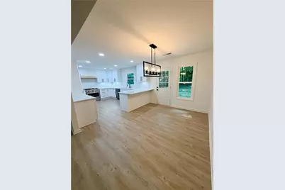 6211 Emerald Springs Drive SE, Acworth, GA 30102 - Photo 8