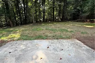 6211 Emerald Springs Dr SE, Acworth, GA 30102 - Photo 32