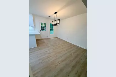 6211 Emerald Springs Drive SE, Acworth, GA 30102 - Photo 10