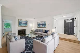 22 Dunwoody Springs Dr, Atlanta, GA 30328 - Photo 8