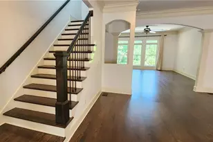 492 Pearl Cove Ct, Sandy Springs, GA 30350 - Photo 12