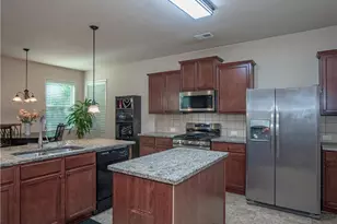 7728 Old Thyme Rd, Union City, GA 30291 - Photo 10