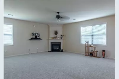 7728 Old Thyme Road, Union City, GA 30291 - Photo 6