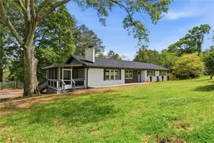 4691 Roberta Cir, Austell, GA 30106 - Photo 2