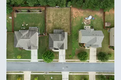 210 Silver Willow Walk, Covington, GA 30016 - Photo 36