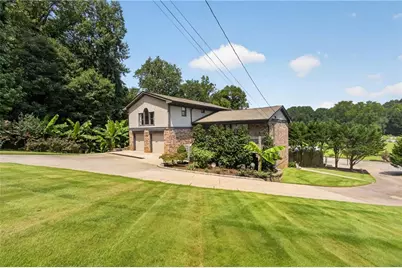 43 Bailey Drive SW, Lilburn, GA 30047 - Photo 2