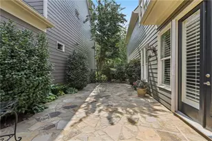 934 Grey Village Cir, Marietta, GA 30068 - Photo 20
