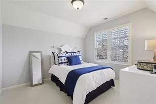 934 Grey Village Cir, Marietta, GA 30068 - Photo 24