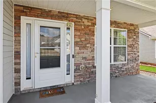 676 Majesty Crossing, Winder, GA 30680 - Photo 2