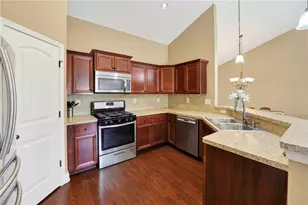 4814 Lost Creek Dr, Gainesville, GA 30504 - Photo 8
