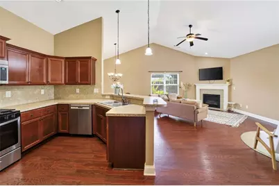 4814 Lost Creek Drive, Gainesville, GA 30504 - Photo 6