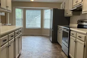 4197 Sterling Pointe Dr, Douglasville, GA 30135 - Photo 4