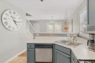 1061 Daventry Crossing, Woodstock, GA 30188 - Photo 4