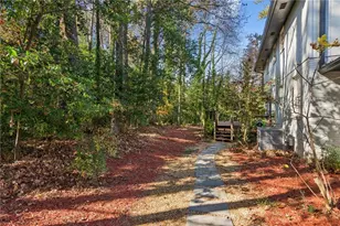 4894 Macbain Ln, Dunwoody, GA 30360 - Photo 42