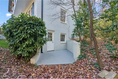 4894 Macbain Lane, Dunwoody, GA 30360 - Photo 38