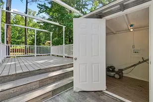7348 Mockingbird Trail, Riverdale, GA 30274 - Photo 22