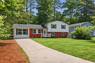 7348 Mockingbird Trail, Riverdale, GA 30274 - Photo 2