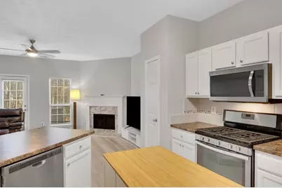 940 Tree Creek Boulevard, Lawrenceville, GA 30043 - Photo 12