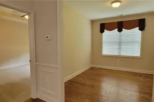 4565 Flycatcher Dr, Alpharetta, GA 30004 - Photo 8
