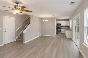 170 Windcroft Ct NW, Acworth, GA 30101 - Photo 4