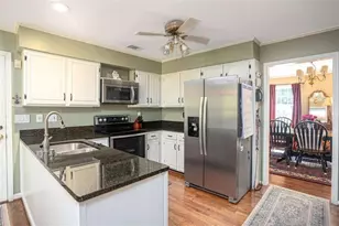 1707 Red Fox Run, Lilburn, GA 30047 - Photo 18