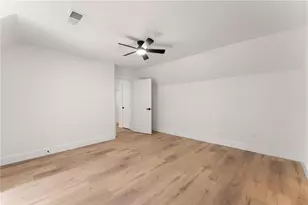 1476 W Lake Dr, Gainesville, GA 30501 - Photo 44