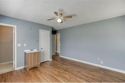 6076 Atlanta Highway, Flowery Branch, GA 30542 - Photo 18