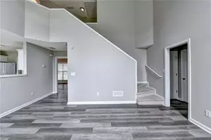 9210 Friarbridge Dr, Suwanee, GA 30024 - Photo 14