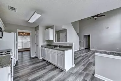 9210 Friarbridge Drive, Suwanee, GA 30024 - Photo 18