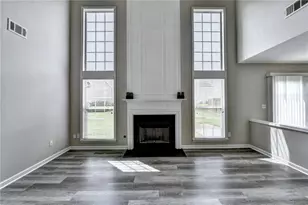 9210 Friarbridge Dr, Suwanee, GA 30024 - Photo 10
