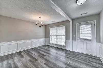 9210 Friarbridge Drive, Suwanee, GA 30024 - Photo 4