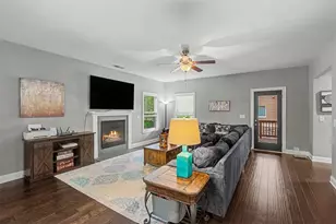14 Creekview Dr SE, Cartersville, GA 30120 - Photo 6