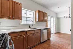 520 Dragonfly Ct, Cumming, GA 30040 - Photo 6
