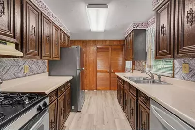 45 E James Circle E, Hampton, GA 30228 - Photo 6