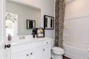 1650 Jordan Brook Dr, Lawrenceville, GA 30043 - Photo 10