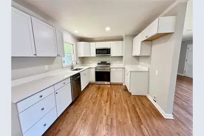 234 N 5th Avenue, Winder, GA 30680 - Photo 10