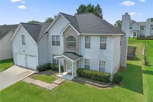6151 Remington Park, Lithonia, GA 30058 - Photo 2