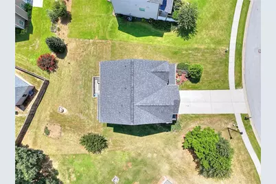 270 Village Brooks Drive, Pendergrass, GA 30567 - Photo 8