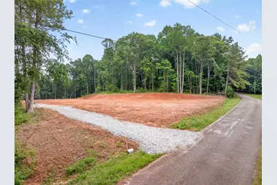 135 Jarrett Lane, Gillsville, GA 30543 - Photo 2
