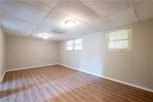 2660 Beacon Dr, Atlanta, GA 30349 - Photo 20