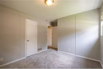 2660 Beacon Drive, Atlanta, GA 30349 - Photo 12