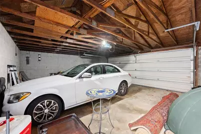 2091 Bohler Road NW, Atlanta, GA 30318 - Photo 32